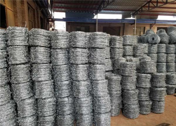 Hurto anti agrícola animal Constantine Barbed Wire 2.5m m