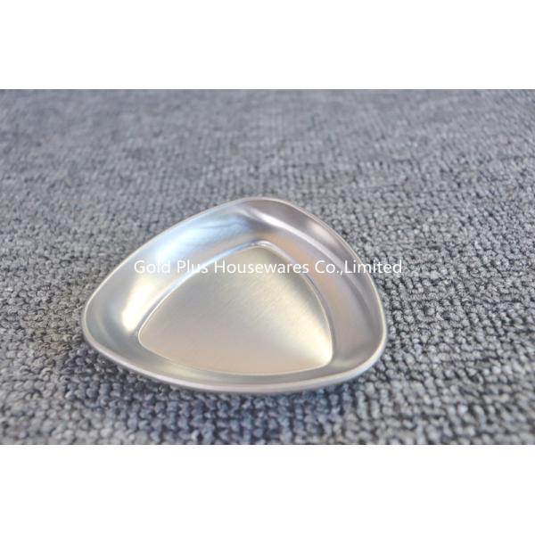 Amazon hot selling new products triangle shape sauce dish Chinese-style special mini plate restaurant serving dishes