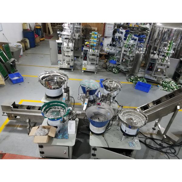 Auto Spare Hardware Parts Nails Packing Machine