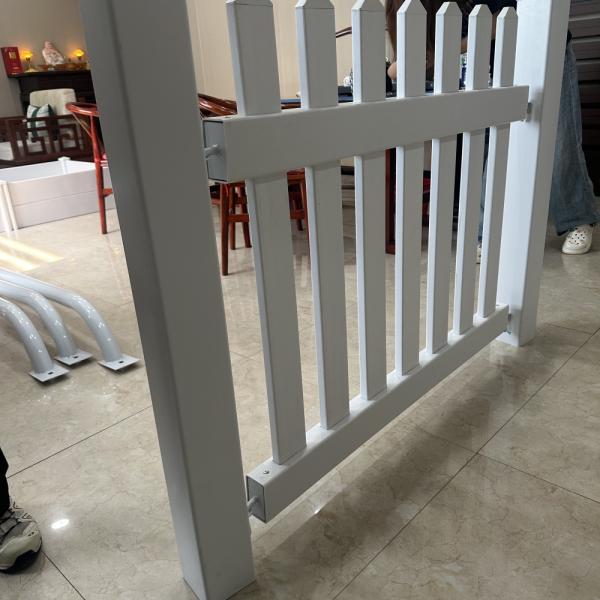 Long Lasting Pvc Garden Fence Multi Scenario Applicable 4ft High Vinyl Garden Fencing