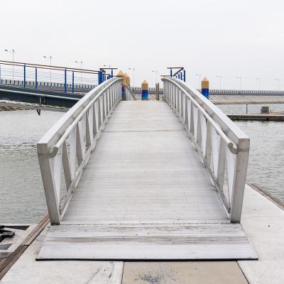 Doca de alumínio marinha durável do beliche do esporte de barco dos corredores centrals para o yacht club