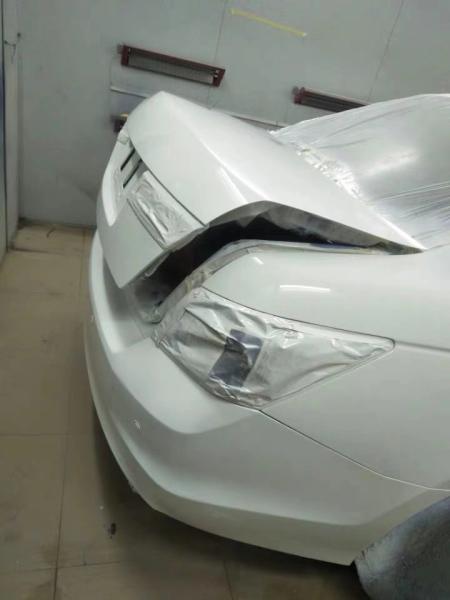 Toque acima na pintura clara automotivo do revestimento para o denteamento do carro/Body Shop de pintura