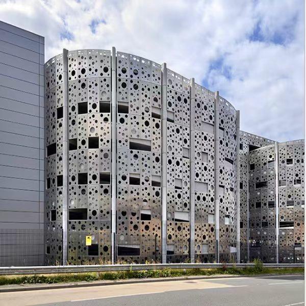 Mur de rideau en aluminium rectangulaire moderne Design durable durable avec des options de couleurs personnalisées