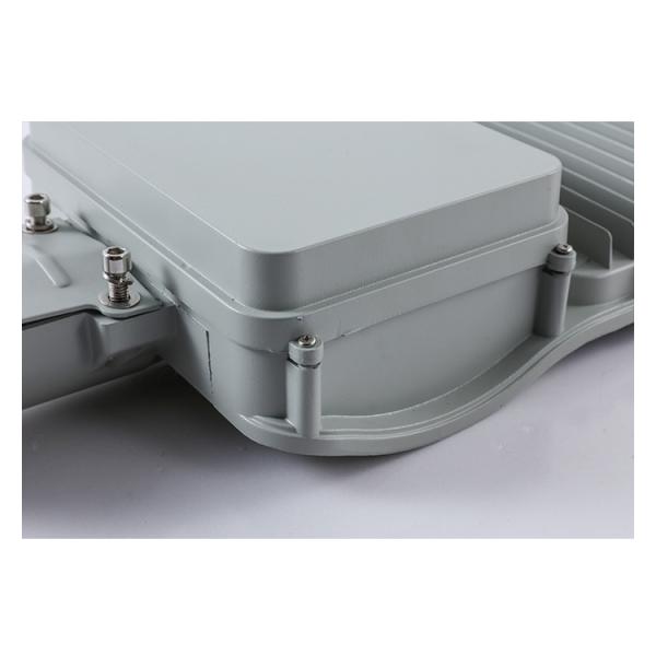 Stadiums LED Street Light Heads 60W 100W Easy Installation Solar Panel Equipped Durable