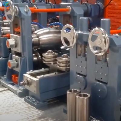Machine de soudage de tuyaux en acier CS-76 avec soudeur de 300 kW
