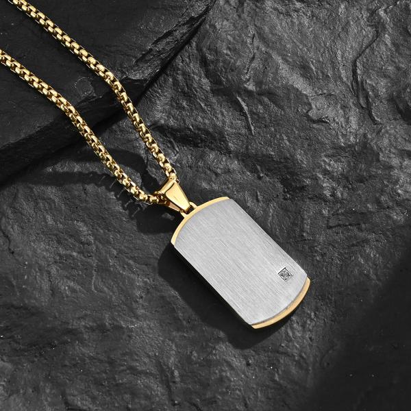 Collar de cruz religiosa satinada cuadrada grabado para hombres Collar de cruz de acero inoxidable Collar de cruz masculino Collar de joyería cristiana