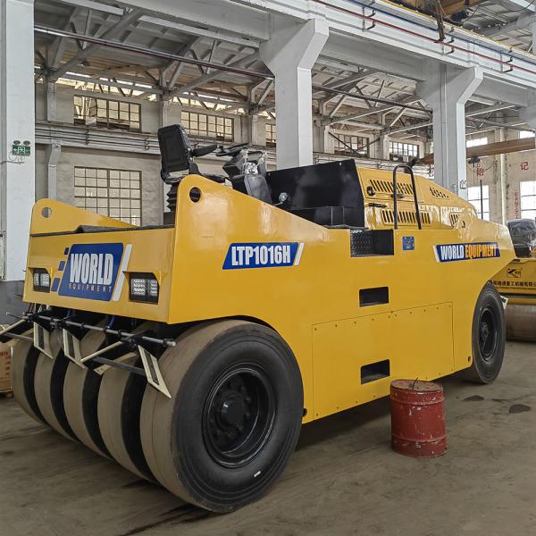 Road Rollers for Construction Turning Radius 6000mm Gradeability 30% Customizable