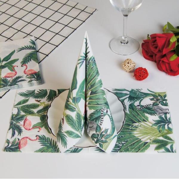 Square Party Paper Napkins Serviettes Nontoxic Multipurpose 2 Ply