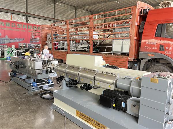 Máquina de extrusão de tubos elétricos de plástico, máquina de fabricação de tubos flexíveis corrugados