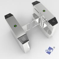 Chupar rueda anti de la puerta del torniquete del oscilación del SUS 304 con MCBF los 5M Motor