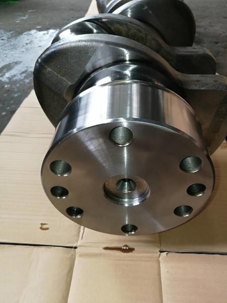 6127-31-1114 Komatsu Crankshaft Model 6d155 Forged Material Engine Crankshaft