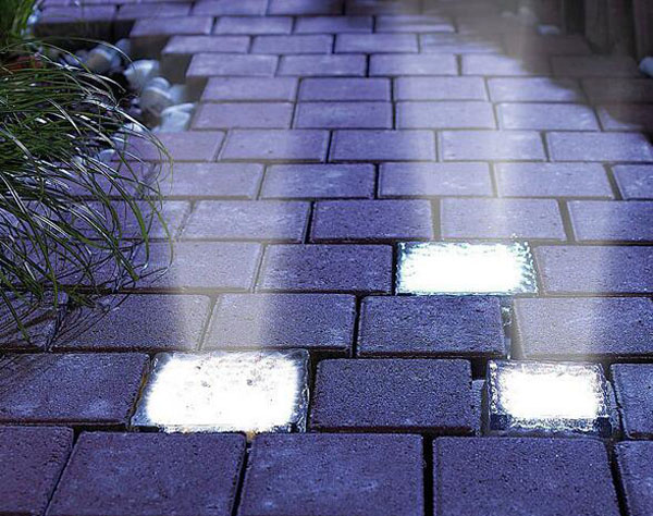 LED Solar Powered Crystal Waterproof Solar Ice Rocks Light LED Solar Ice Brick Light