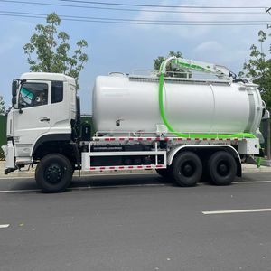 Factory Sells 18 Cubic Vacuum Sewage Suction Truck with Strong Suction Power
