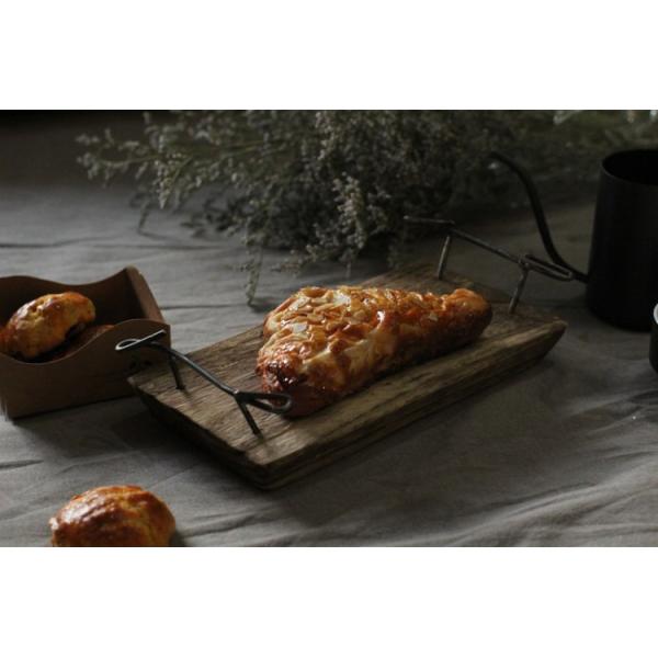 Rustic Natural Wood Service Tray with Metal Handles OEM ODM Accepted
