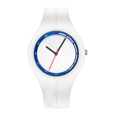 41mm Watch On Woman'S Wrist , Silicone Bracelet Wrist Watch For Ladies