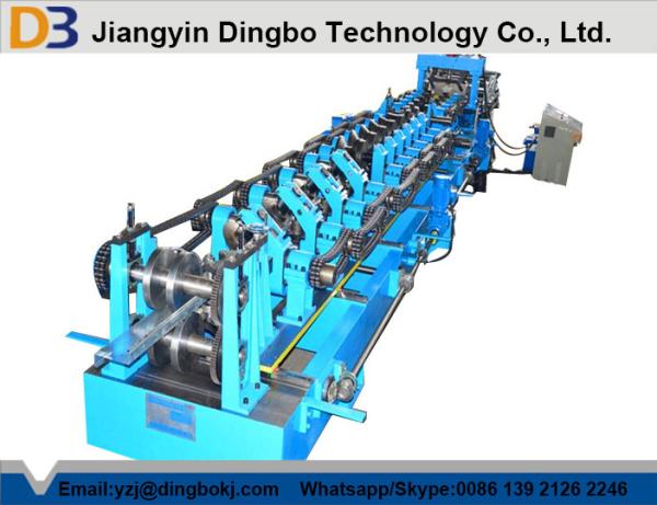 Automated Z Purlin Roll Forming Machine , Steel Sheet Roll Forming Machine Easy Operation