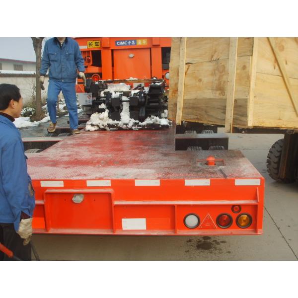 80 Tons Gooseneck Low Bed Semi Trailer For Construction High Performance