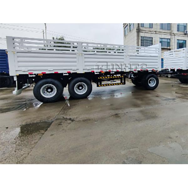 Trailer complet 3 essieux 40 tonnes de clôture de chargement Trailer complet avec barre de traction