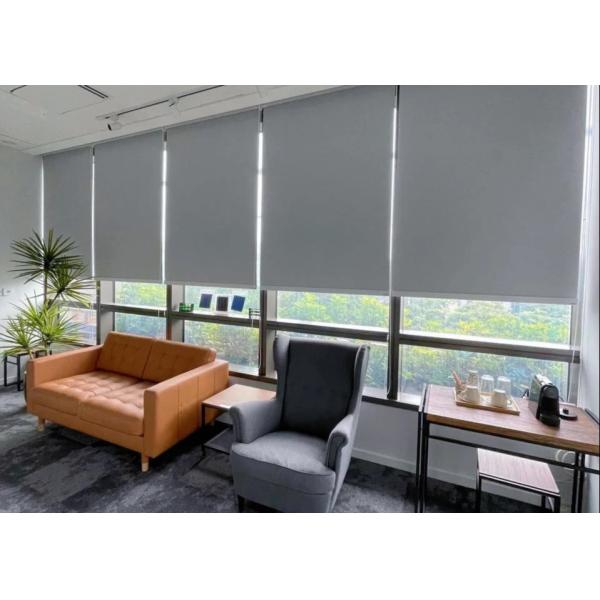 Blackout Waterproof Roller Window Blinds Polyester Material For Living Room Office