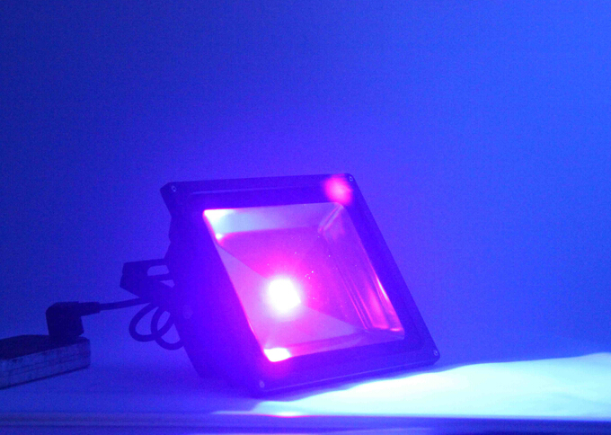 UV напольный черный серебр 20w вел свет потока 1800 - 2000lm 120° 2 лет гарантированности