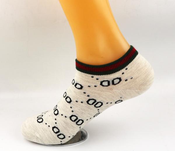 Customized Logo Ankle Length Socks Breathable Anti Bacterial Socks For Pretty Girls