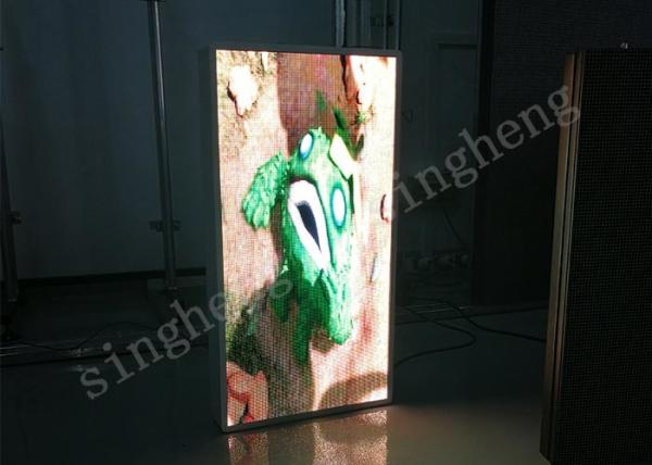 6mm Pixels Led Lamp Pole Screen , Led Advertising Screen AC110 / 220V