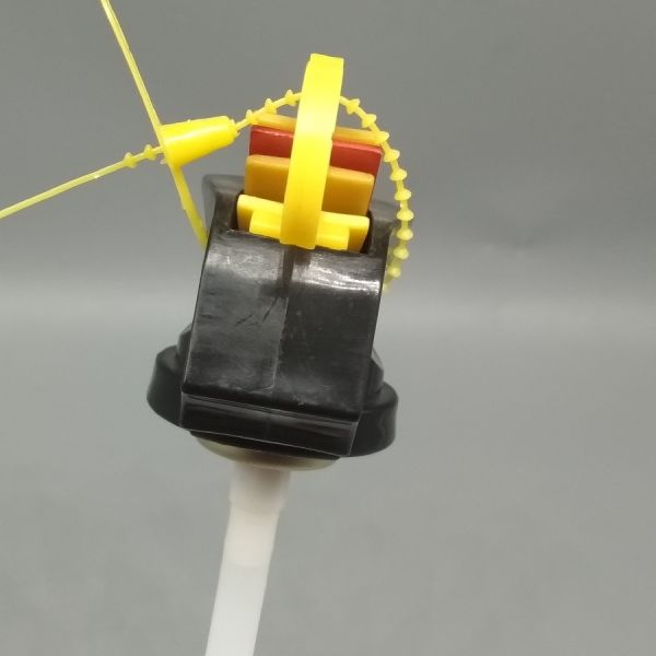 Low-Pressure Clean Agent Male Fire Extinguisher Valve for Halotron and FM-200 Systems with Non-Magnetic Stem