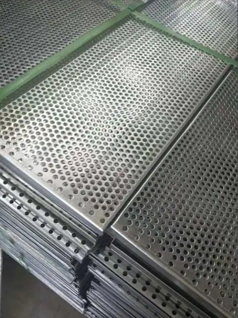 Architectural Perforated Wire Mesh Panel For Façade Cladding And Sun Control