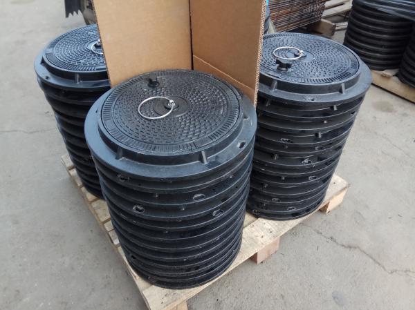 600mm Manhole Cover With Handle For Sewage Wastewater Road Infrastructure