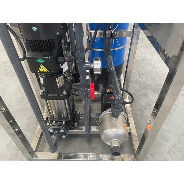 1T Système de filtration de l'eau de mer RO à deux étages de désalinisation de 260 kg