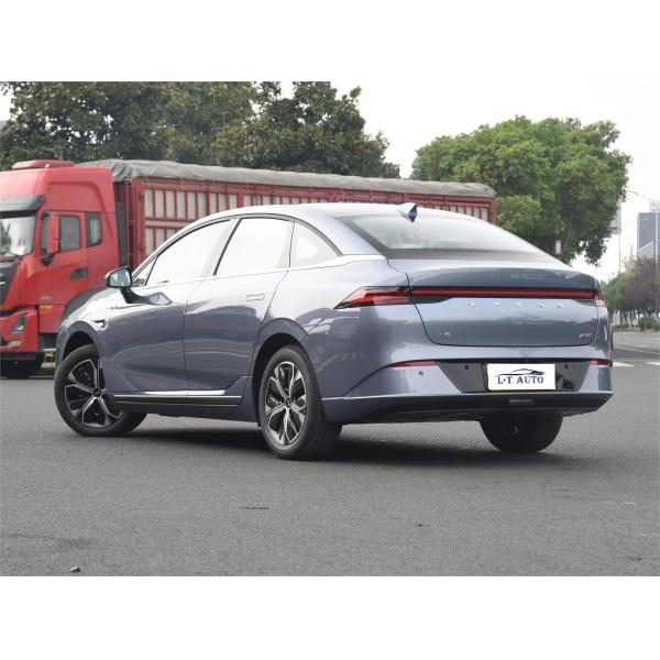 Experience Luxury and Efficiency with Xpeng P5 P7 X9 Pure Electric Car NEDC 500KM