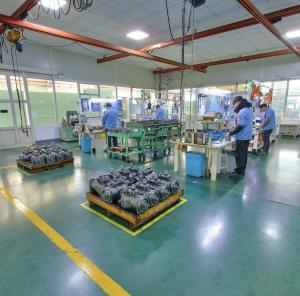 Guangzhou XinFeng Engineering Machinery Co., Ltd.