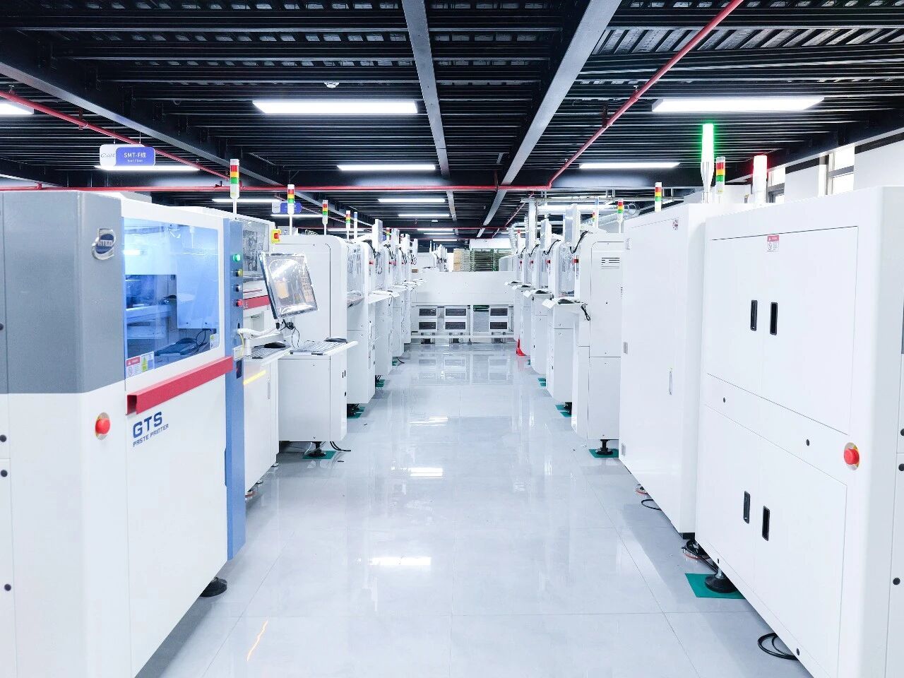 Magnesium Alloy Die Cast LED Cabinet Display 960x960mm Ultra Thin LED Display