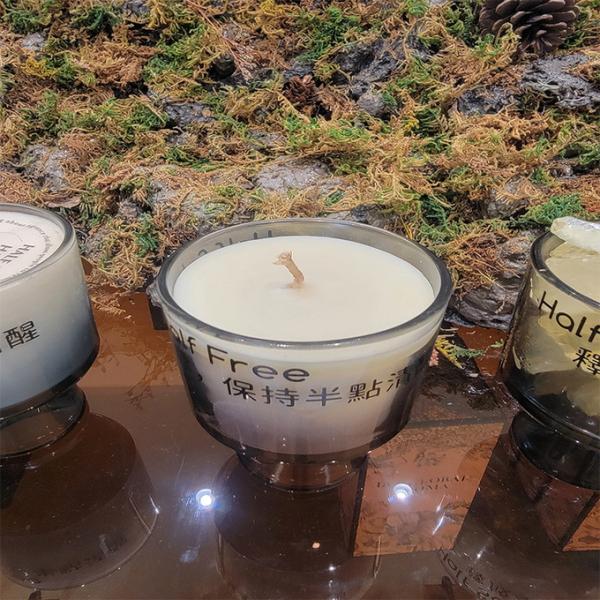 Muestras gratuitas Esencia de madera de nuez pura Aceite aromático de vela líquido amarillo