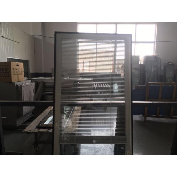 Внутренние шторки стеклянные с сопротивлением влаги костюма двери внутренним внешним