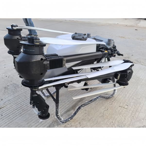 T60 T70 T100 T50 Agricultural Spraying Drone With Intelligent Flight Battery Generator