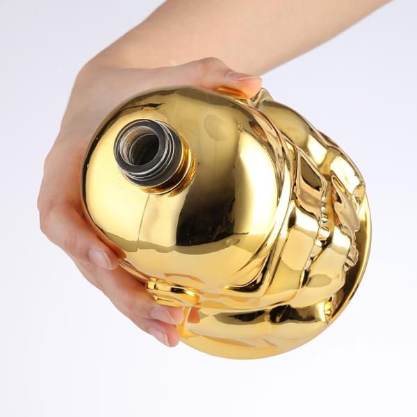 Elegante e atraente garrafa de vinho em forma humana para sua coleção