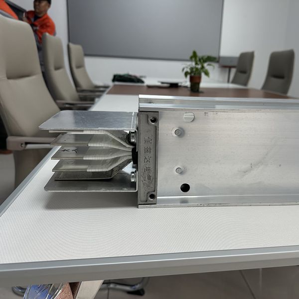 Aislamiento de conducto de barras sándwich de 5000A IP54 IP66 Busway y cable de alta capacidad