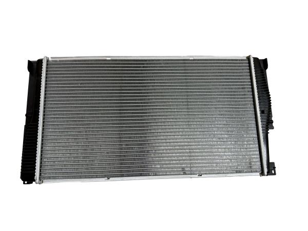 Auto Parts Cooling System for BMW F10 5 Series 520i 17118658301 Aluminum Radiator
