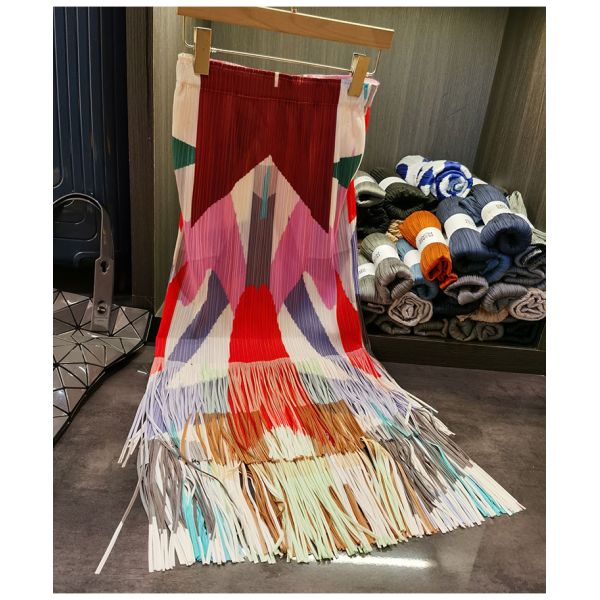 Fashion Summer New Nice Positioning Print Double Fringe Half Skirt Wrinkles Women's Slimming Skirt