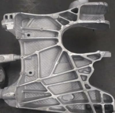 Os moldes de carcaça personalizados do metal do projeto terminam muito bem para peças sobresselentes do automóvel