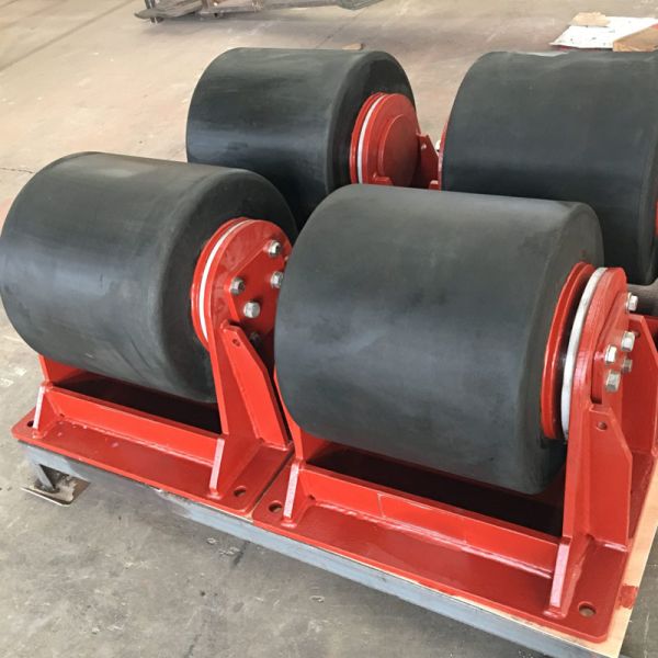 Roller Fender Low Friction High Load Capacity Durable Construction for Marine Docks