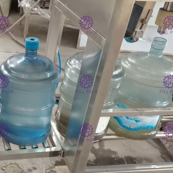 Pure Water Bottling Filling Machine 3 in 1 Monoblock Liquid Filler Equipment
