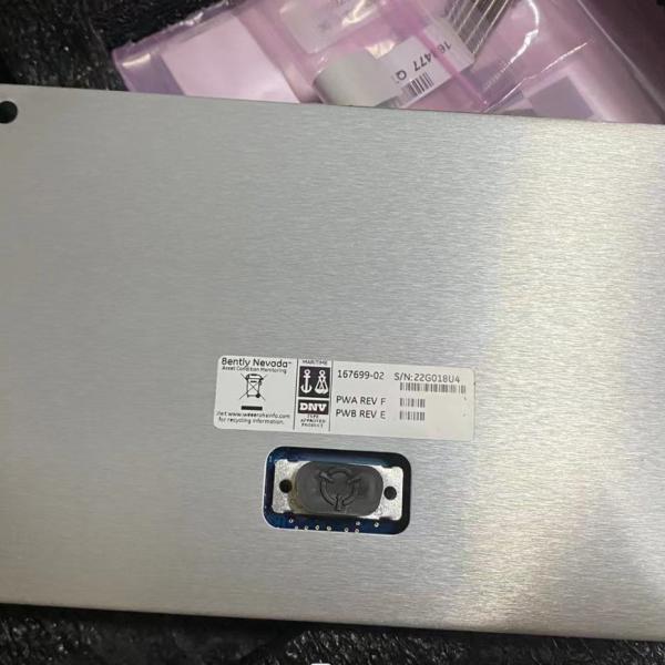 Bently Nevada General Purpose Equipment Monitor 1900/65A-01-01-03-00-01 Signal Output 4-20 mA Temperature Range -30°C to 70°C