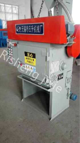 Electric Tunnel Type Shot Blasting Machine , Industrial Shot Blasting Equipment
