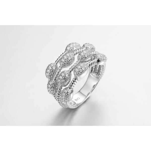 Small Valuable Gifts 925 Sterling Silver CZ Rings A Strong Bond Between Lovers