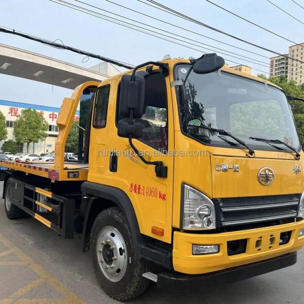 Factory Best Selling FAW JieFang One Tow Two Tow 10Ton Wrecker Truck Small Mini  Light Duty Flatbed Platform Tow Wrecker Truck