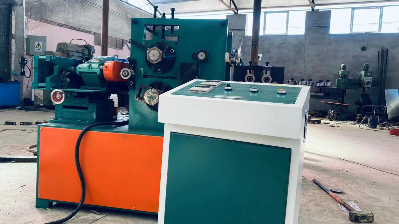 Fully automatic CNC knitting machine(0.75-2.5MM)