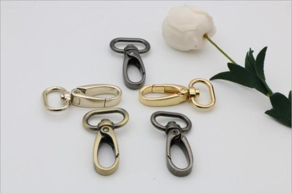 OEM high polishing various color zinc alloy 19.5 mm metal swivel eye snap hook for dog collar