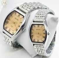 Elegante reloj de pareja de cuarzo analógico con caja de acero inoxidable y correa de hebilla